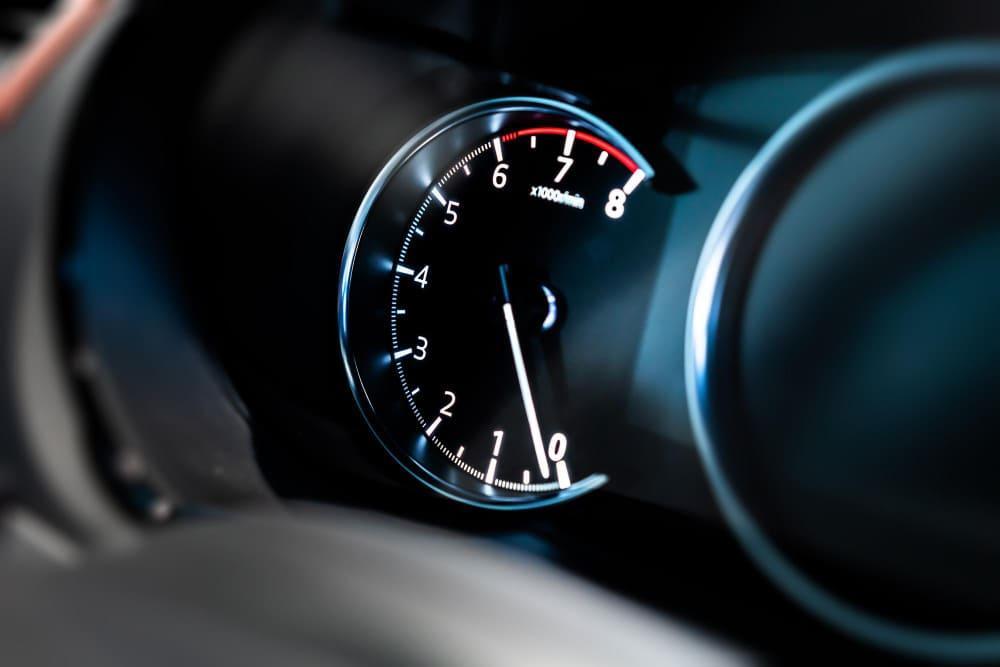 5 Dashboard Lights You Should Never Ignore: A Driver's Guide